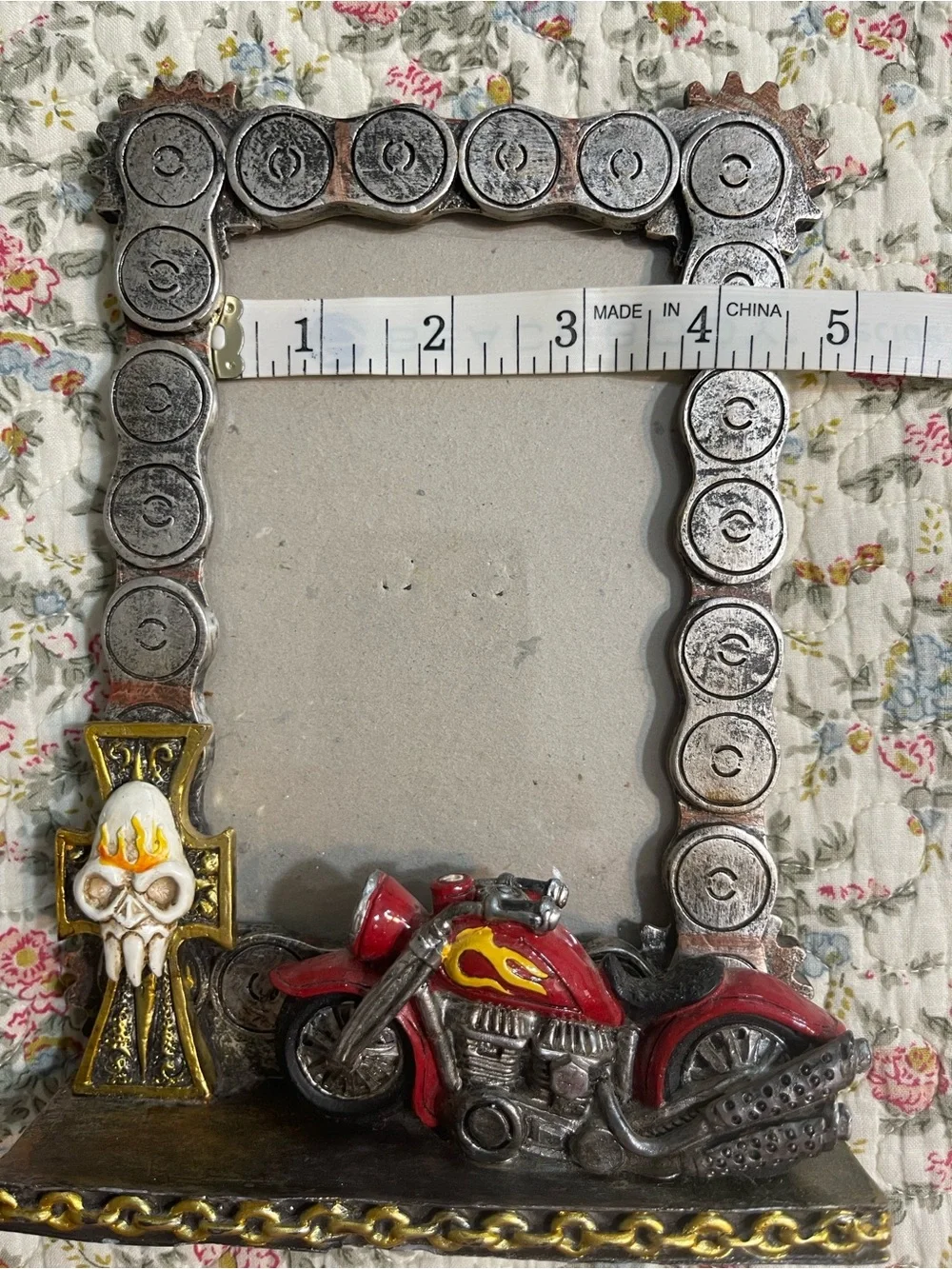 Motorcycle Picture Frame with cross and skull.      4”x6”